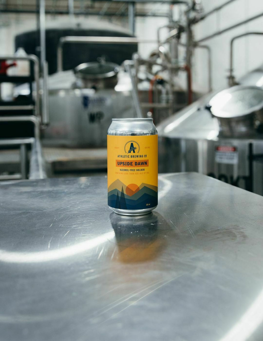 Bière Athletic Brewing Upside Dawn sans alcool 0,5%